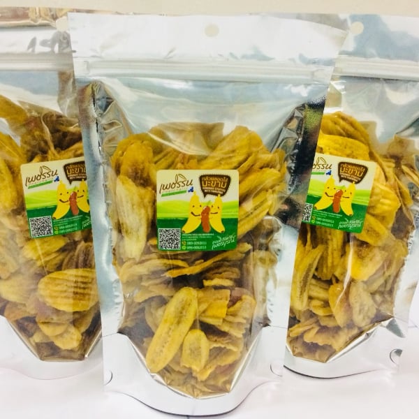 กล้วยไข่ลายไส้มะขาม 1 ซองบรรจุ 120 กรัม ( 1 ชุด บรรจุ 4 ซอง)