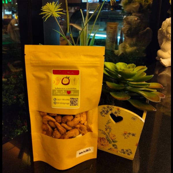 เม็ดมะม่วงหิมพานต์รสปาปริก้า 100 กรัม