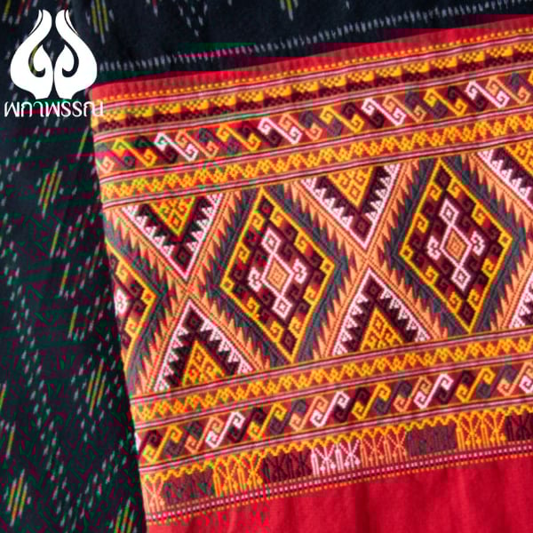 ผ้าไหมมัดหมี่ ลายแมงมุม ต่อตีนจกโบราณ 5 สี ผ้าทอร้านผกาพรรณ