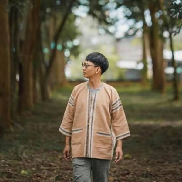 เสื้อคลุมฝ้ายธรรมชาติ ย้อมสีธรรมชาติ ผ้าพื้นเมืองชาวกะเหรี่ยง