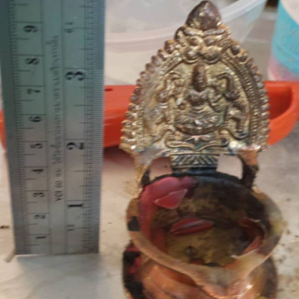 ตะเกียง พระแม่ลักษมี วัสดุทองเหลือง ให้โชคลาภ เงินทอง หลั่งไหลมา