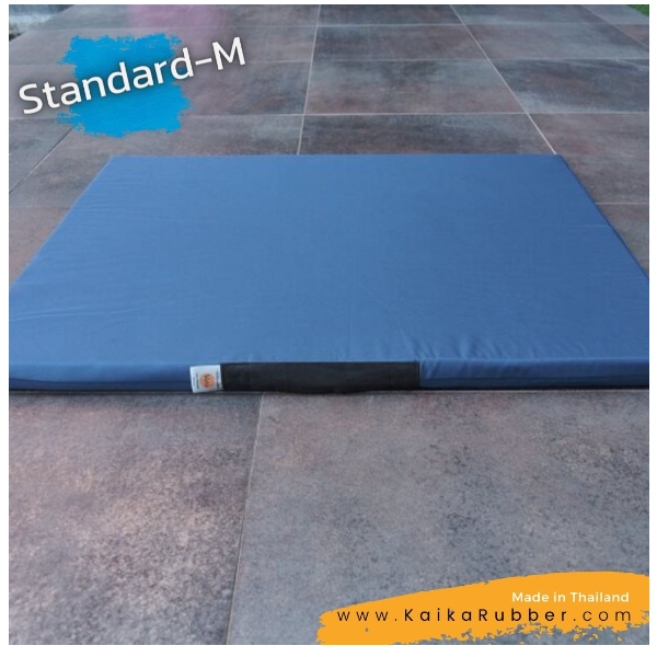 เบาะรองนั่งสมาธิ รุ่น Standard M - สีน้ำเงินกรม ผ้ากันไรฝุ่น กันน้ำ