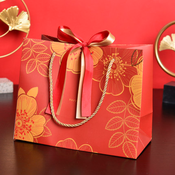 ถุงพรีเมี่ยม Happy Time (พร้อมโบว์สีแดง + สีทอง) แพค 5 ชิ้น/ลัง