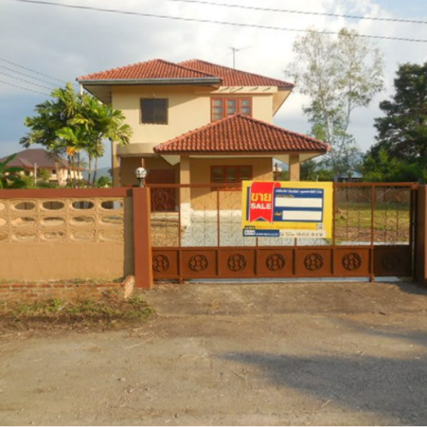 บ้านเดี่ยว โครงการหมู่บ้านเด่นสโรชา จ.ลำปาง [BAM E-Voucher 100]